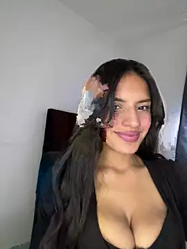 Dulceeany online show from February 5, 7:31 pm