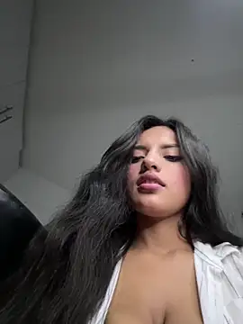 Dulceeany online show from February 20, 11:32 pm