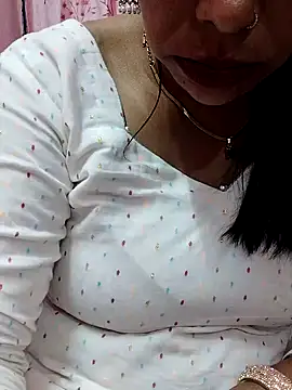 Urmila bhabhii online show from March 19, 10:00 am