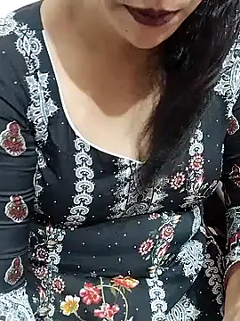 Urmila bhabhii online show from June 7, 3:54 am