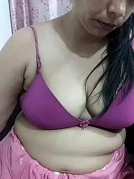 Urmila bhabhii online show from June 7, 5:38 pm