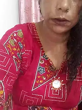 Snapshot of Urmila_bhabhii chatting on July 29, 3:59 am Urmila bhabhii online show from July 29, 3:59 am