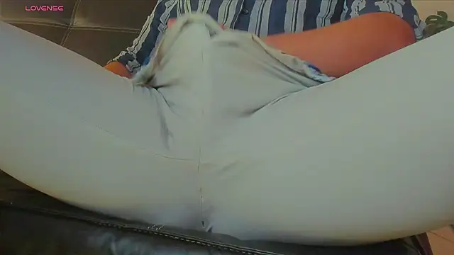 MrLonely02 online show from January 4, 5:16 am