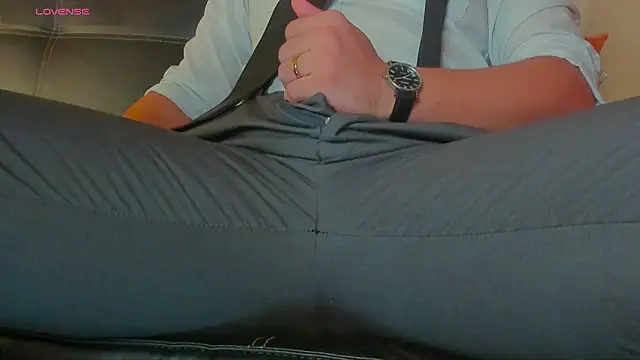 MrLonely02 online show from January 10, 2:14 am