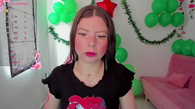 Snapshot of Susana_garcia_ chatting on December 12, 3:27 pm Susana garcia  online show from December 12, 3:27 pm