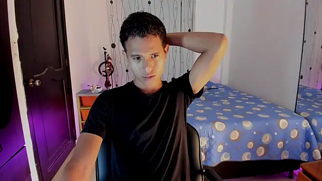 Snapshot of alessandro_wizard chatting on March 9, 11:46 pm alessandro wizard online show from March 9, 11:46 pm