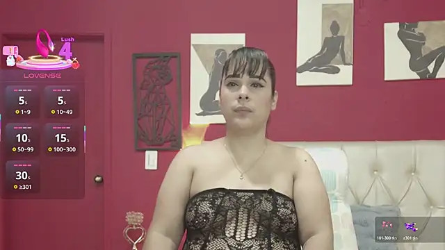 Snapshot of Karol_hot25 chatting on February 20, 4:31 am Karol hot25 online show from February 20, 4:31 am