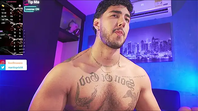 JACOB MARTINS online show from January 17, 4:00 pm