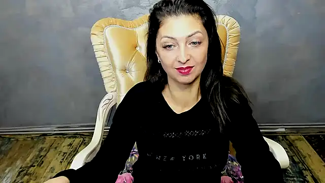 DivinSandra online show from December 29, 6:45 am