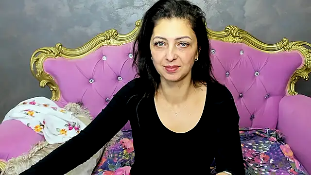 DivinSandra online show from January 5, 4:25 am