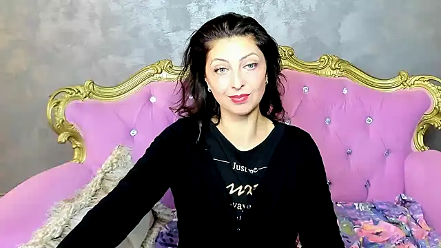 DivinSandra online show from January 10, 8:51 am