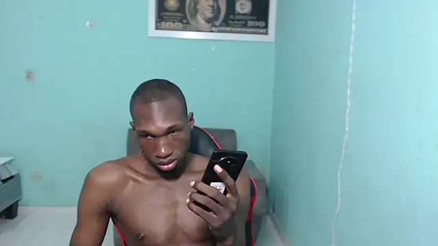 Snapshot of black30cmdick chatting on March 3, 4:29 am black30cmdick online show from March 3, 4:29 am