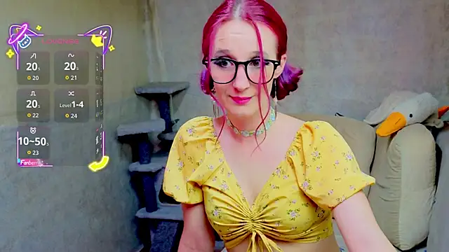 Snapshot of AgathaNoxe chatting on April 16, 9:39 pm AgathaNoxe online show from April 16, 9:39 pm
