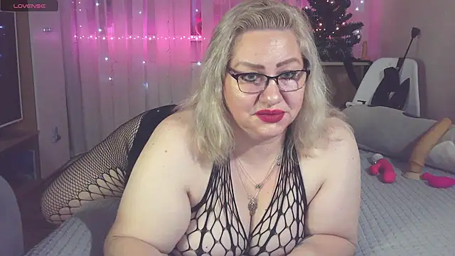 AngelinaGlam online show from December 26, 1:10 pm