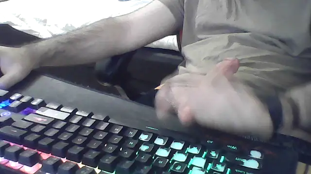 Snapshot of squiddy_69 chatting on September 27, 2:05 am squiddy 69 online show from September 27, 2:05 am