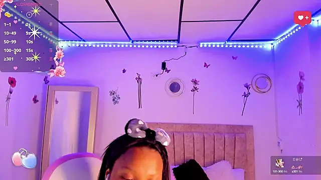 LaurinMonroe online show from March 13, 10:32 pm