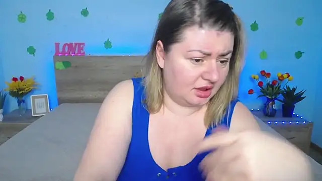 ZannaDreil online show from March 23, 1:20 am