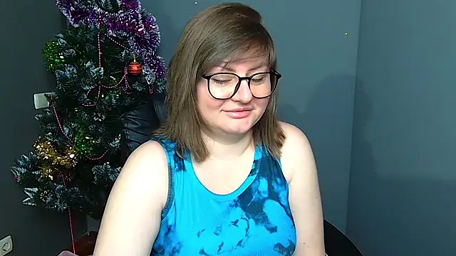 ZannaDreil online show from January 14, 7:08 pm