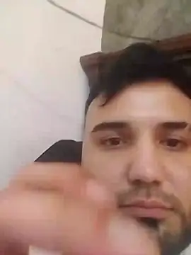 SINUECASTILLO online show from December 18, 5:26 am