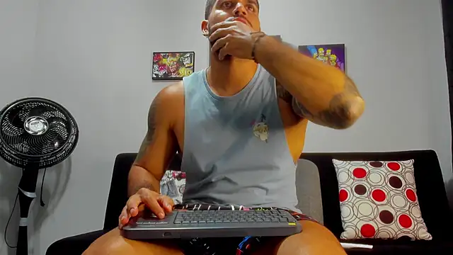 SamirHazard97 online show from February 20, 2:40 am