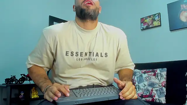 SamirHazard97 online show from February 23, 1:57 am