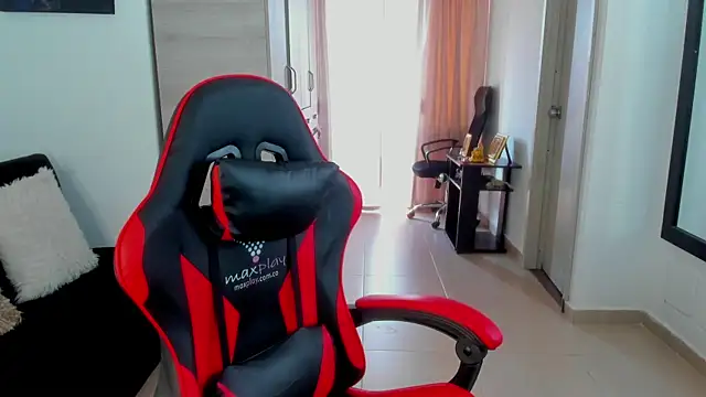 SamirHazard97 online show from March 14, 8:36 pm