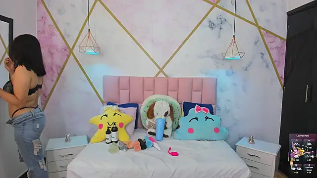 lizortiz online show from September 12, 9:48 pm