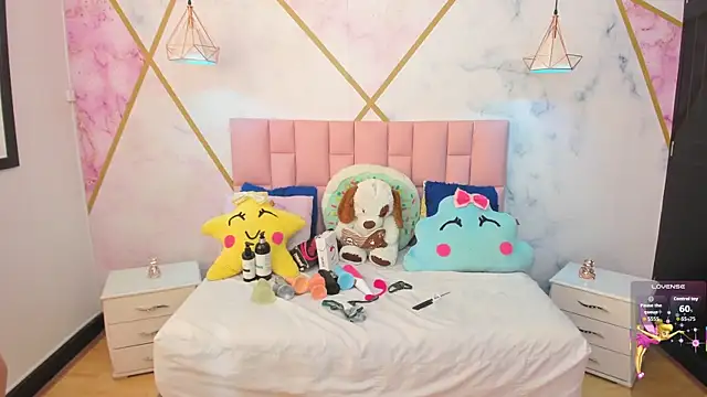 lizortiz online show from September 14, 7:02 pm