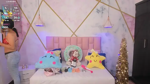 lizortiz online show from November 28, 6:10 pm