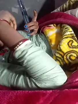 Snapshot of Indcople28 chatting on December 23, 6:05 pm Indcople28 online show from December 23, 6:05 pm