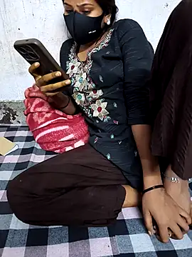 Snapshot of Indcople28 chatting on February 21, 5:36 pm Indcople28 online show from February 21, 5:36 pm