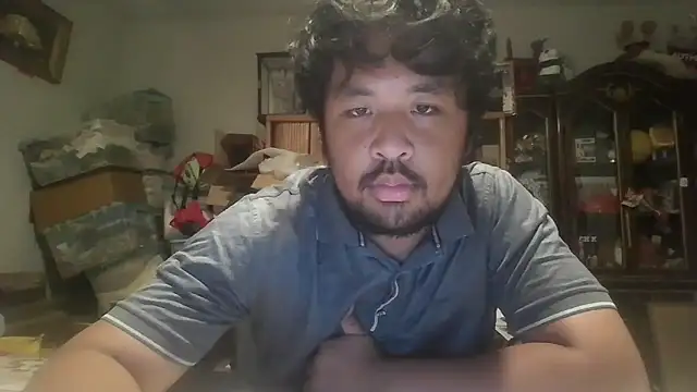 Snapshot of bigasianloads25 chatting on May 22, 5:36 am bigasianloads25 online show from May 22, 5:36 am