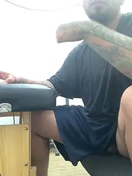 Snapshot of perrrotegrande chatting on September 24, 2:20 pm perrrotegrande online show from September 24, 2:20 pm