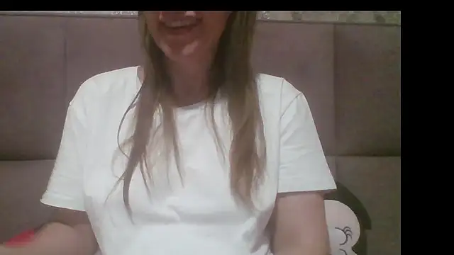 Sladkiegubki online show from October 8, 1:36 am