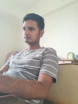 Snapshot of Jonrobinso chatting on April 19, 4:34 am Jonrobinso online show from April 19, 4:34 am