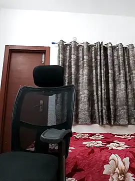 sanaya baby online show from February 12, 8:40 pm