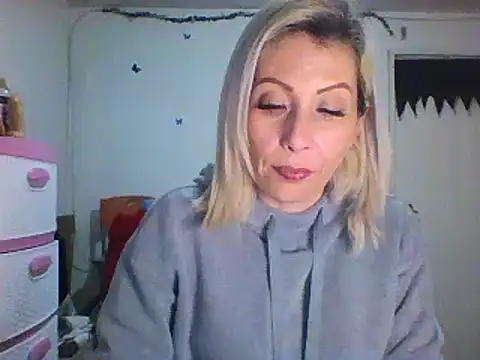 alixia81 online show from January 21, 2:22 am