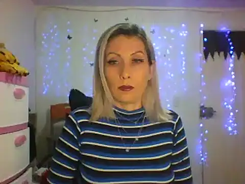 alixia81 online show from February 12, 10:37 pm