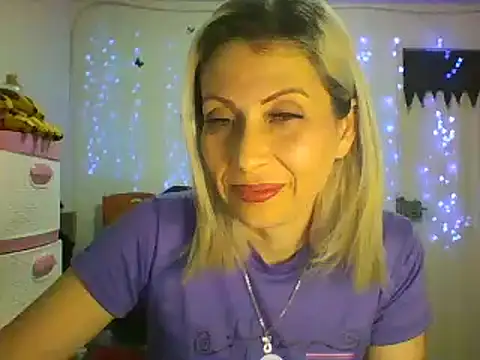 alixia81 online show from February 14, 6:56 am