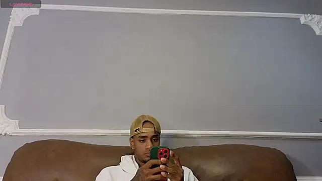 AaronCruz  online show from September 16, 1:01 pm