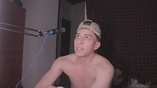 Tony Hoffa online show from December 27, 11:10 pm