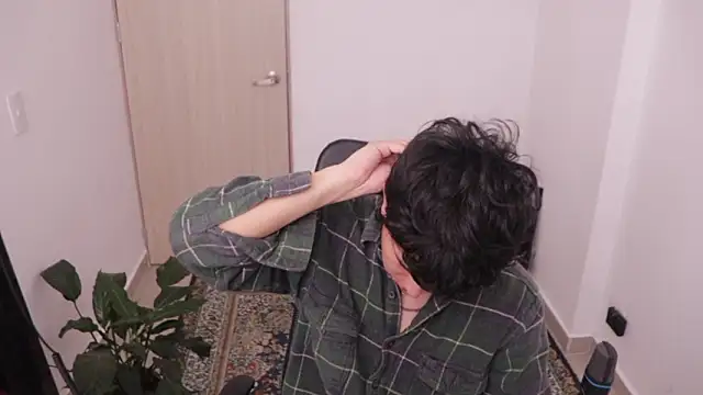 Tony Hoffa online show from February 8, 6:44 pm