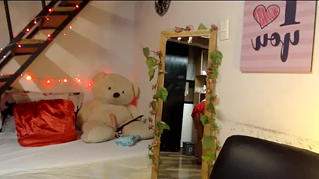 luna sky83 online show from January 22, 4:55 am