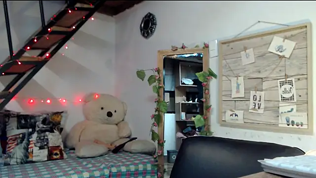 luna sky83 online show from March 12, 1:19 pm