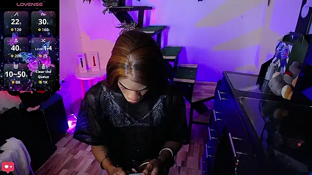 Kendall Gil online show from March 15, 6:47 pm