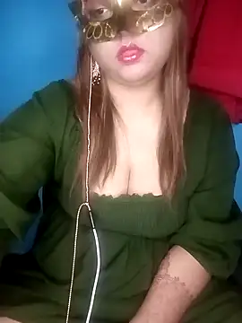 Shafiyyeah online show from December 3, 8:17 pm