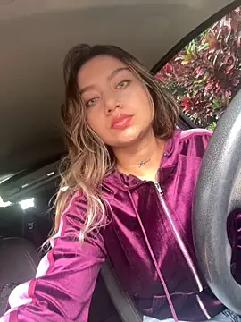 amanda-medrano1 online show from December 5, 4:03 pm