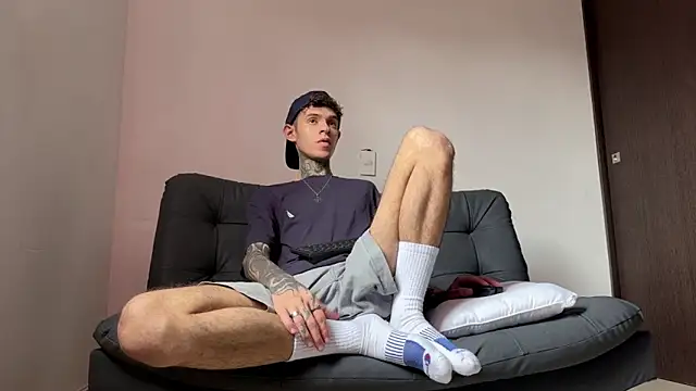 Saturno v online show from March 18, 10:36 am