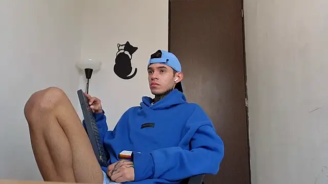 Saturno v online show from March 9, 1:04 pm