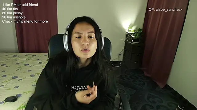 ChloeSanchezx online show from February 27, 12:10 am